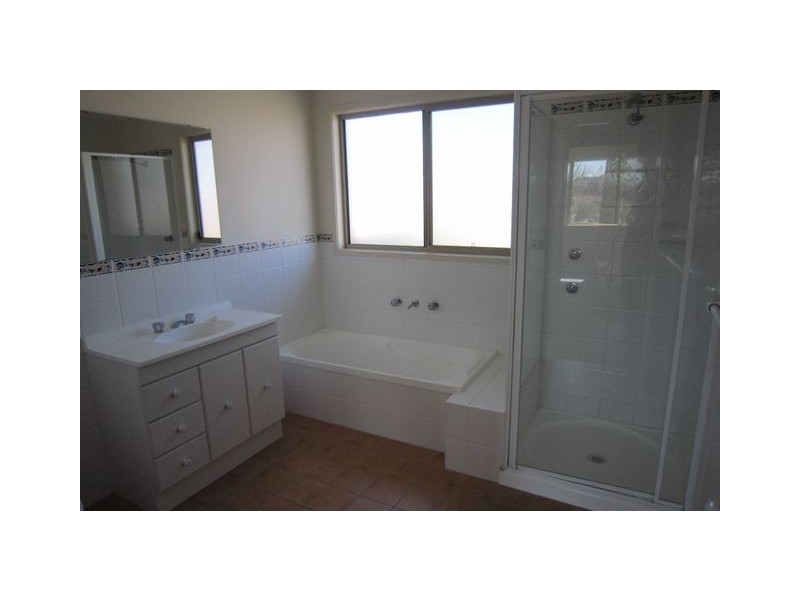 104/36 Paul Coe Crescent, Ngunnawal ACT 2913