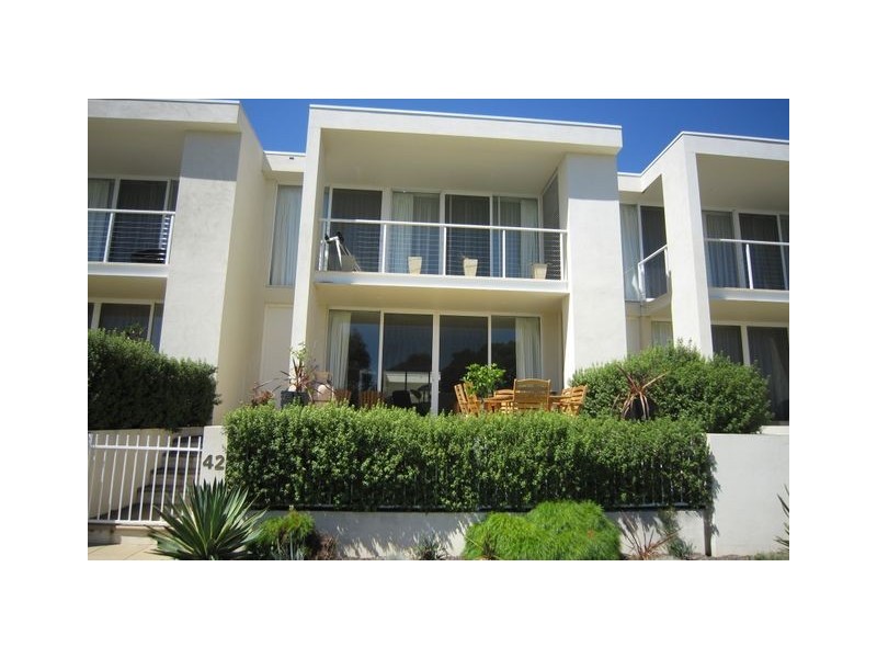 42 Phylis Ashton Circuit, Gungahlin ACT 2912