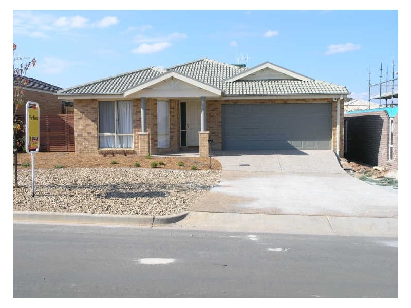 4 Sphinx Street, Harrison ACT 2914