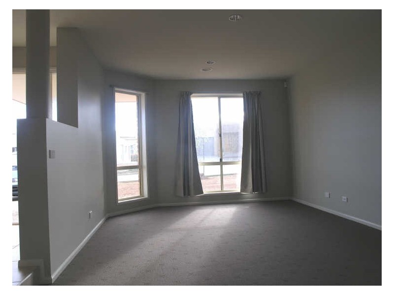 4 Sphinx Street, Harrison ACT 2914