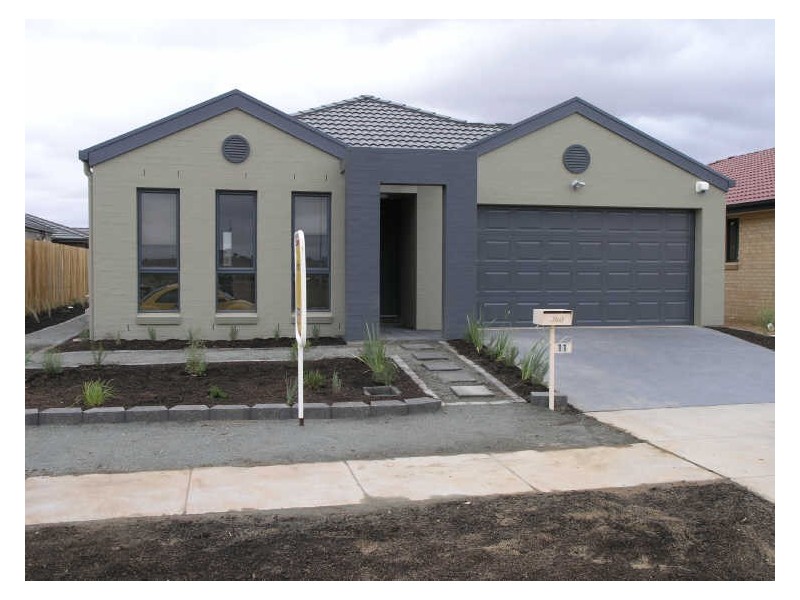 11 Judith Wright Street, Franklin ACT 2913