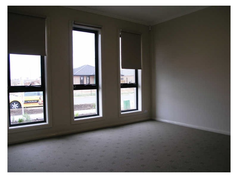 11 Judith Wright Street, Franklin ACT 2913