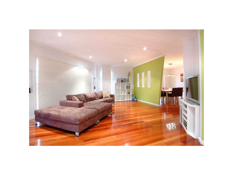 25 Hanrahan Crescent, Dunlop ACT 2615