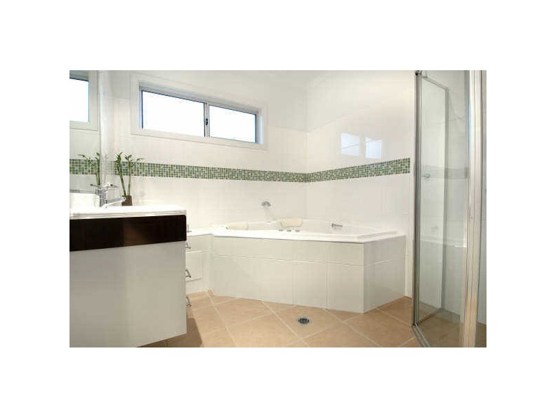 25 Hanrahan Crescent, Dunlop ACT 2615