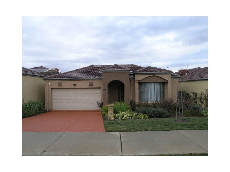 12 Negus Crescent, Watson ACT 2602