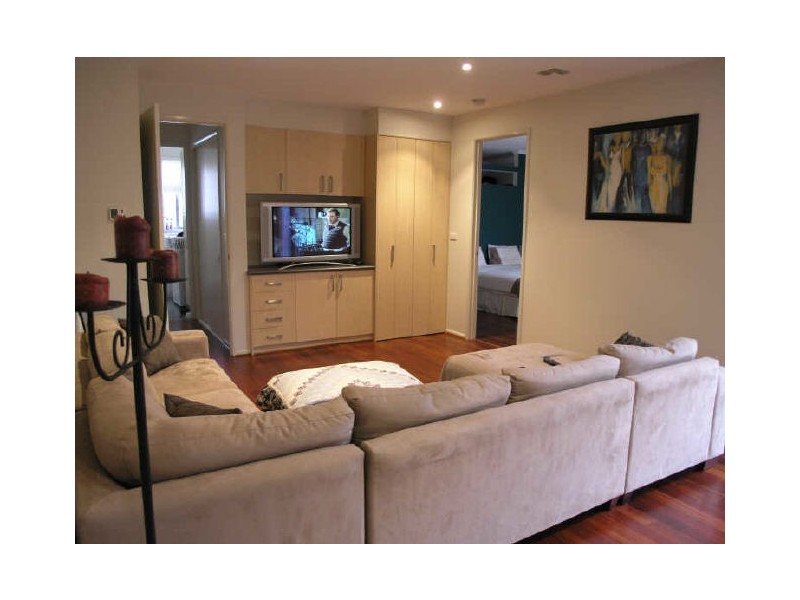 12 Negus Crescent, Watson ACT 2602