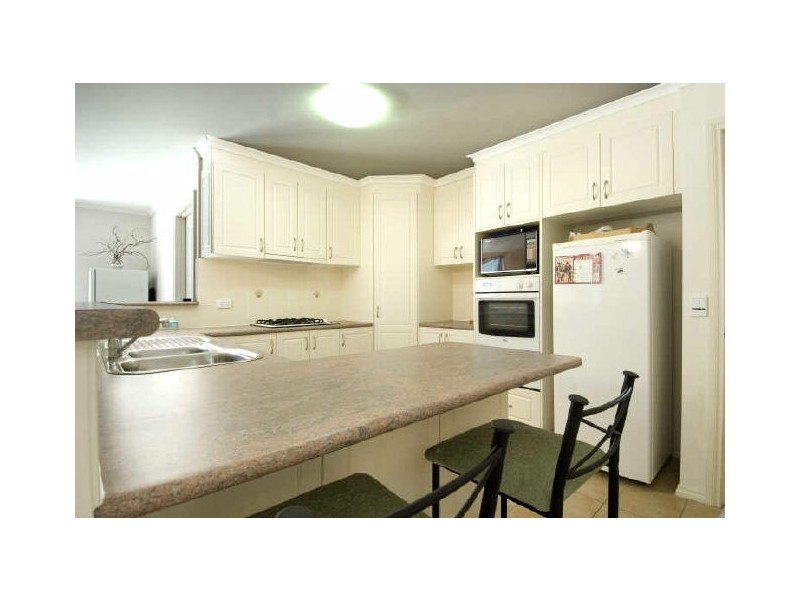 19 May Mills Close, Nicholls ACT 2913