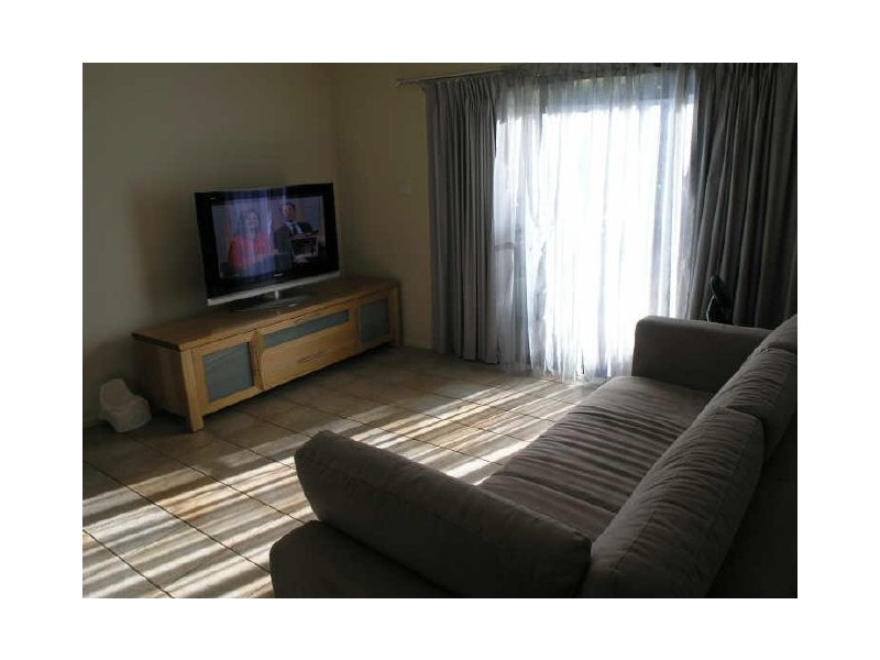 42 MT Warning Cres, Palmerston ACT 2913