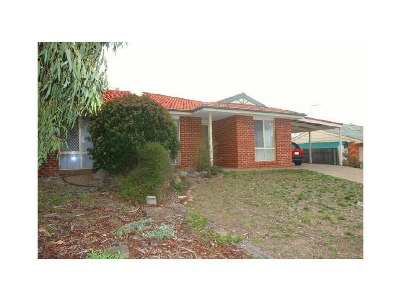 6 Mandurah Place, Ngunnawal ACT 2913