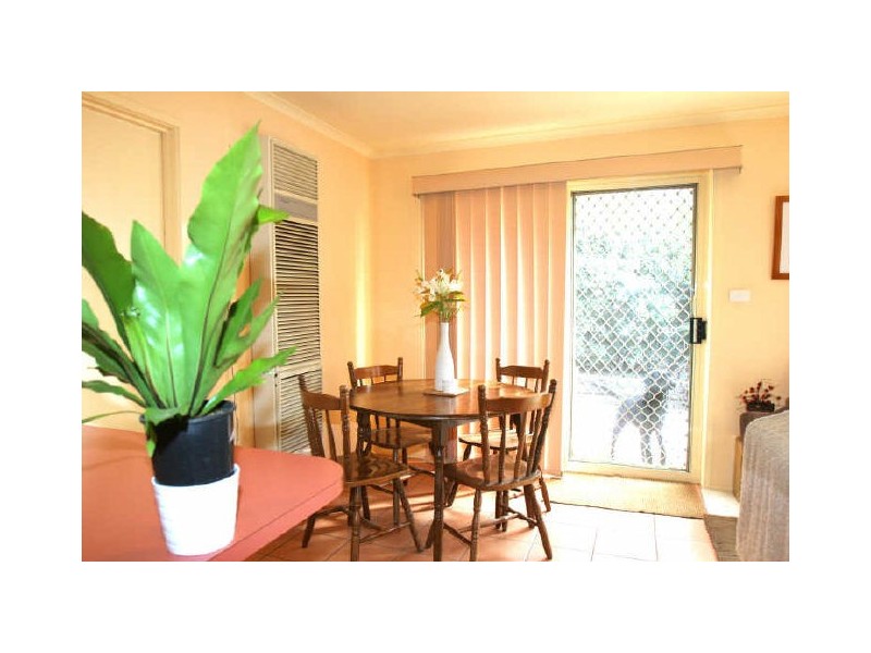 6 Mandurah Place, Ngunnawal ACT 2913