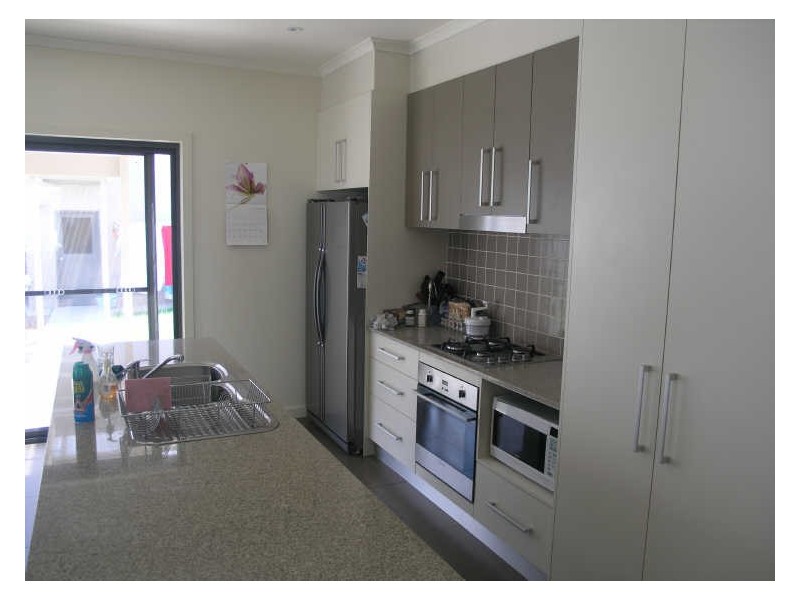 8 Devlin Street, Gungahlin ACT 2912
