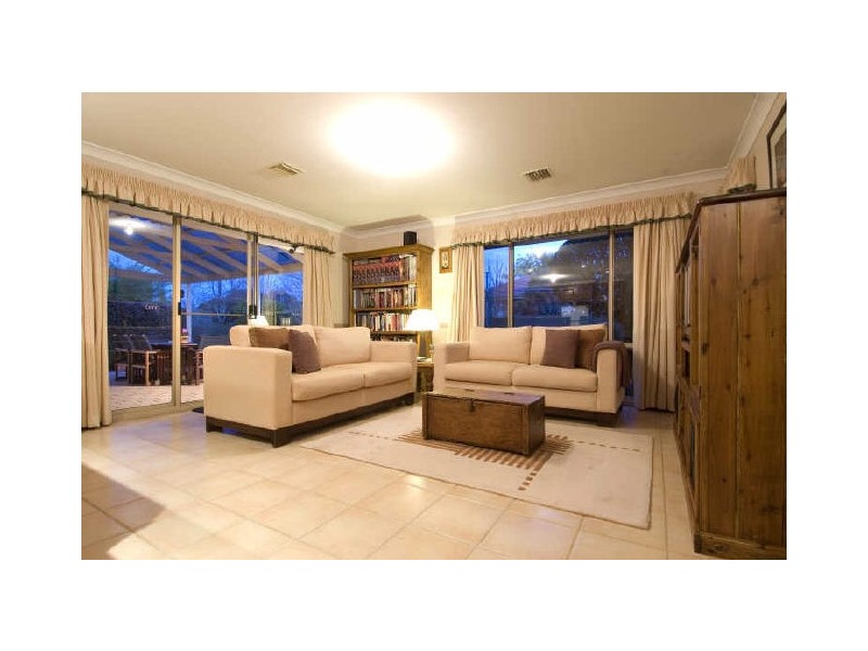35 Tiptree Crescent, Palmerston ACT 2913