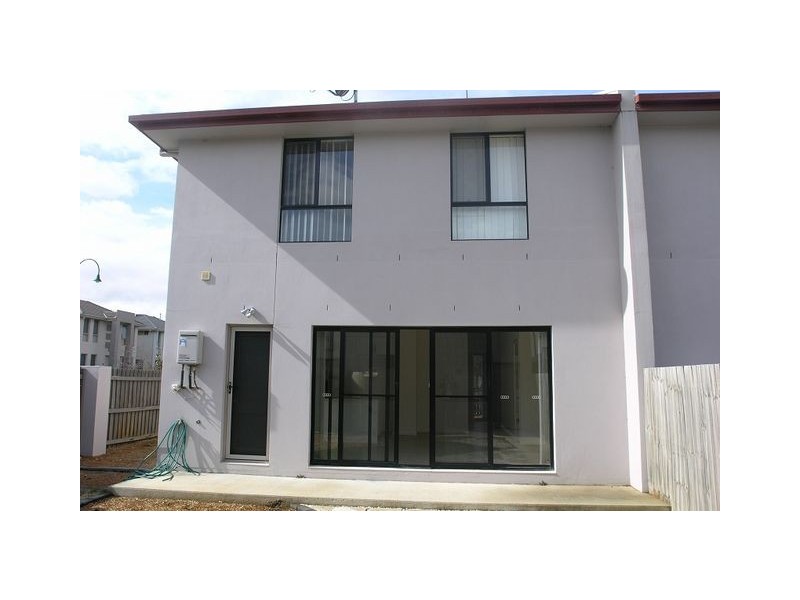 2 Eckley Street, Gungahlin ACT 2912