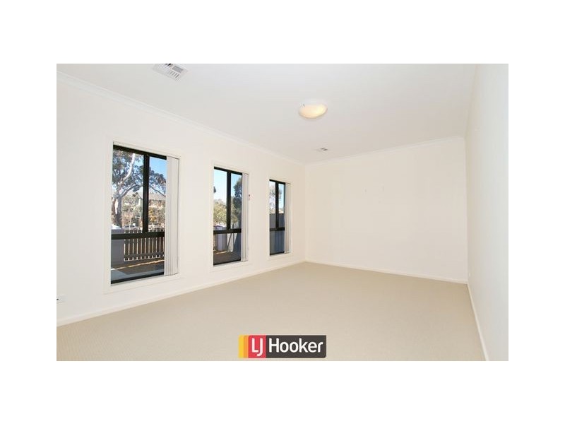 4 Eckley Street, Gungahlin ACT 2912