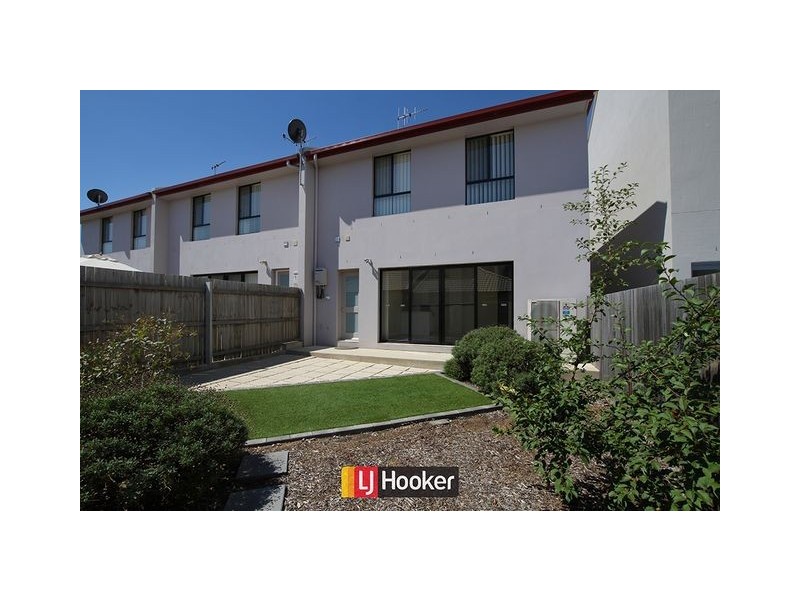 6 Eckley Street, Gungahlin ACT 2912