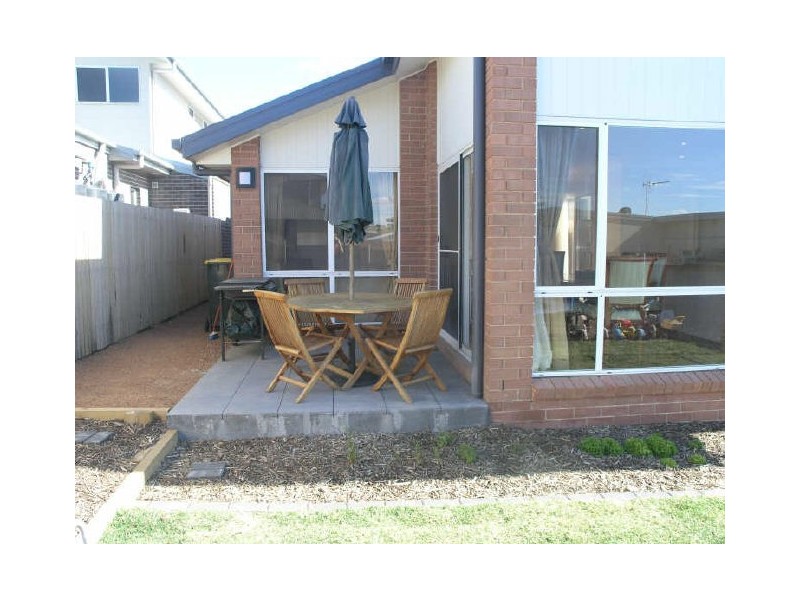 7 Santospirito Street, Forde ACT 2914