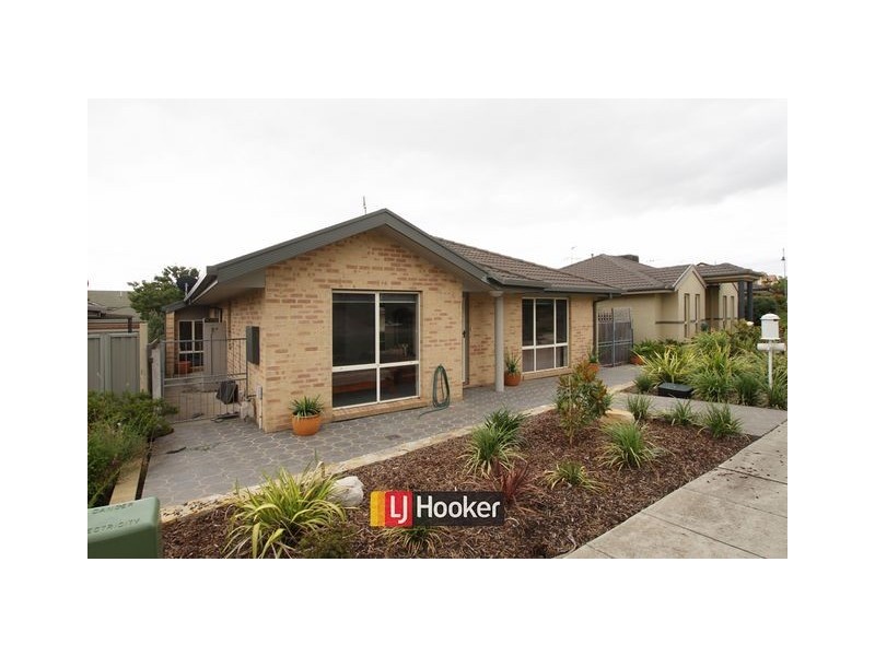 31 Bendora Crescent, Palmerston ACT 2913