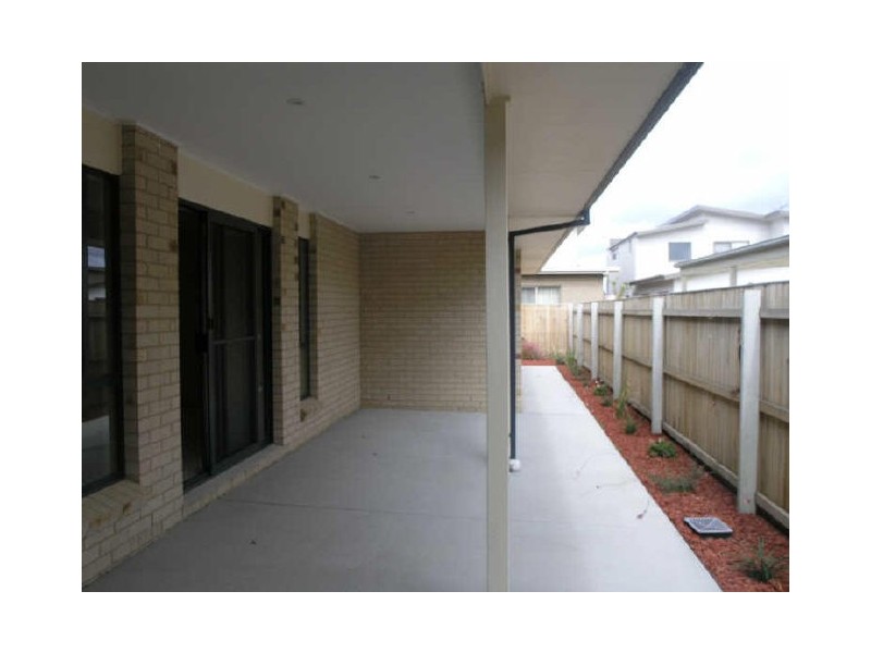 9 Denoon Street, Forde ACT 2914