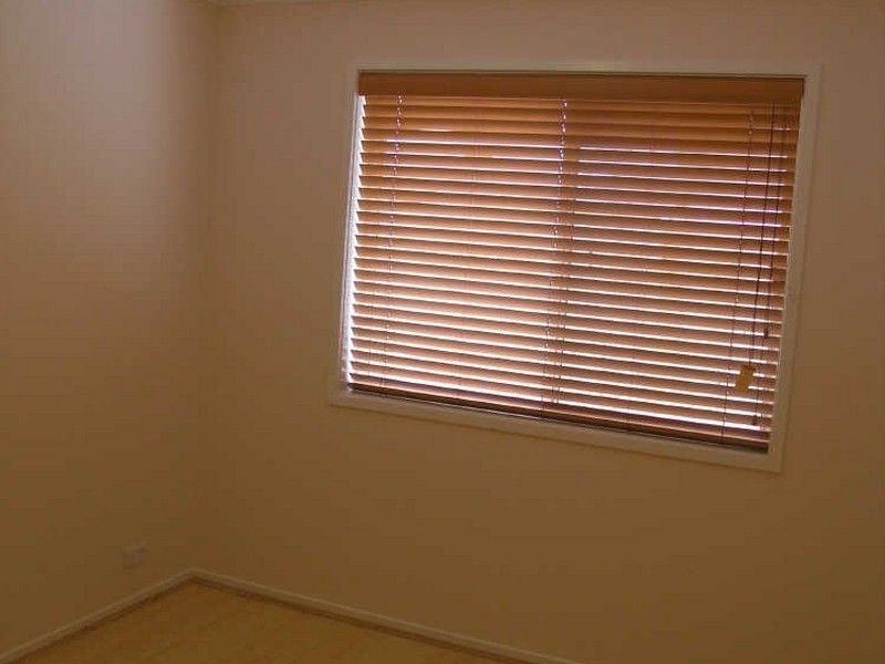 16 Helen Leonard Cres, Forde ACT 2914