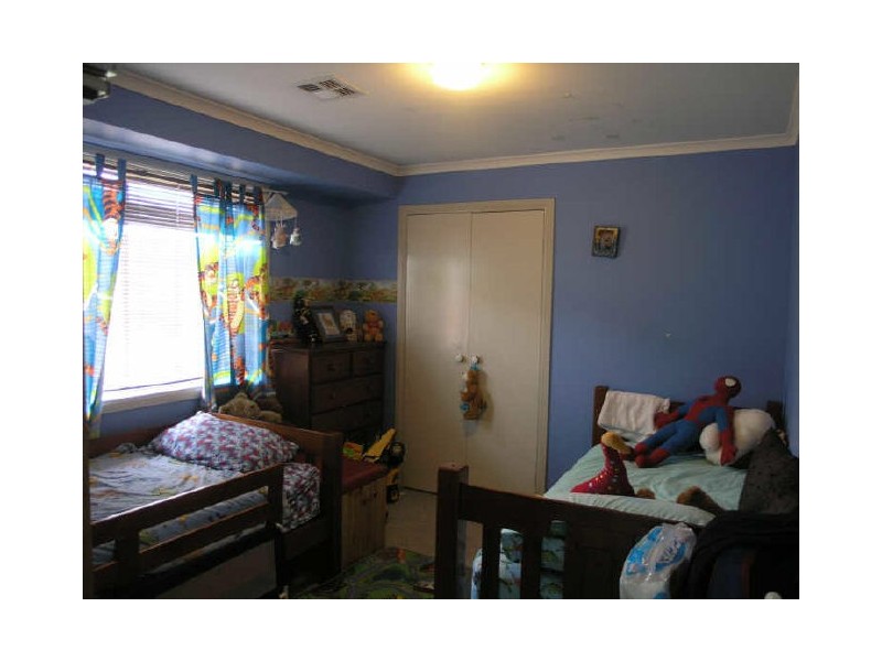 8 Buru Crescent, Ngunnawal ACT 2913