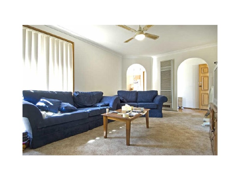 27 Mainwaring Rich Circuit, Palmerston ACT 2913