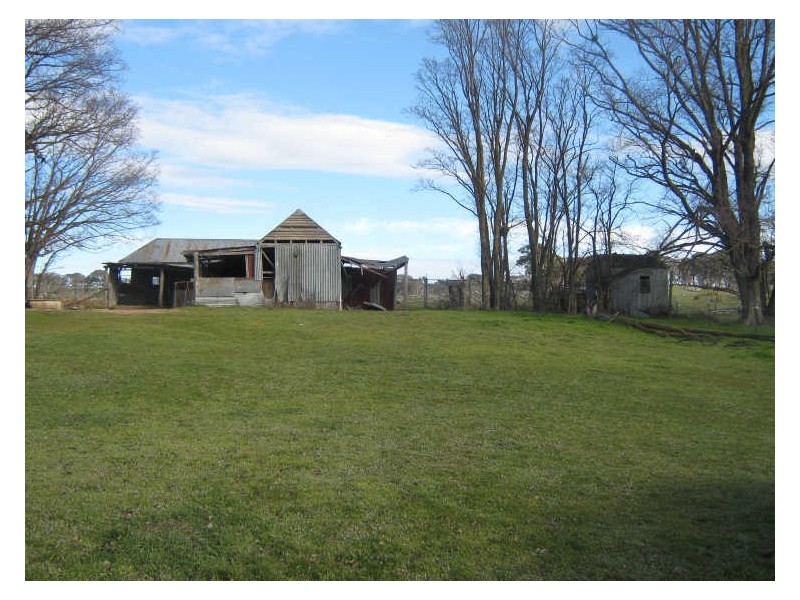 206 Church Lane, Hall NSW 2618
