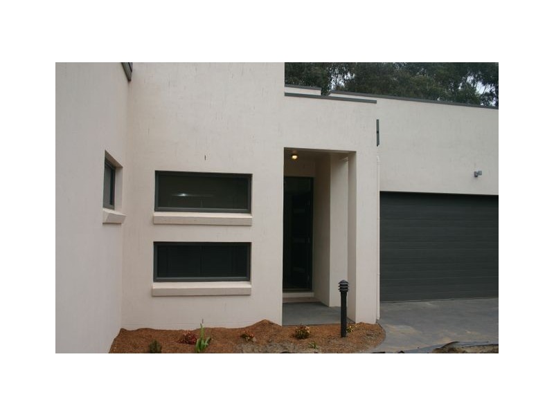 118 Bacchus Circuit, Kambah ACT 2902