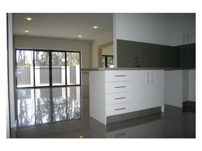 118 Bacchus Circuit, Kambah ACT 2902
