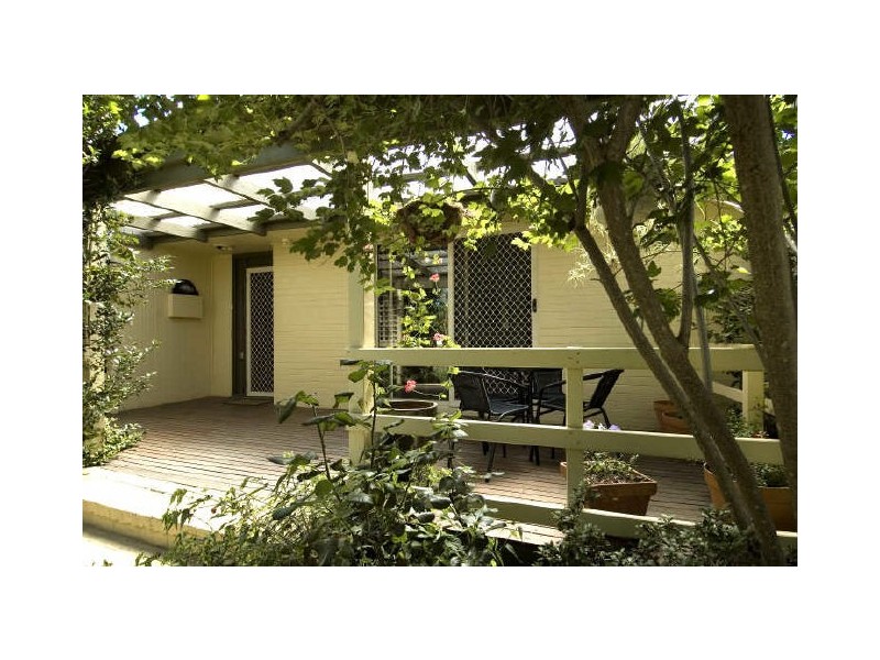 33 Pickworth Street, Holt ACT 2615