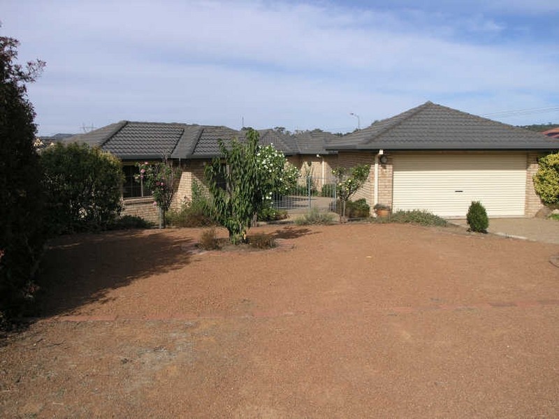 27 Morrow Street, Dunlop ACT 2615