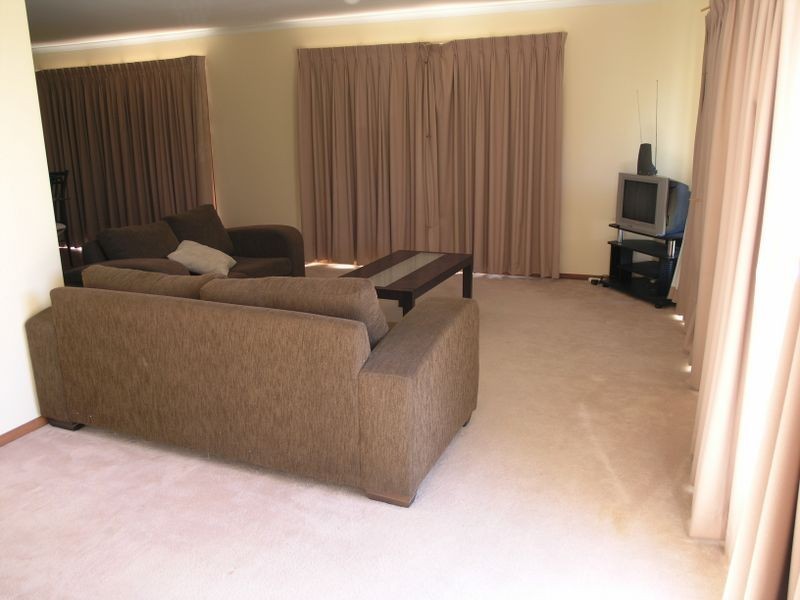 19 Berkeley Sreet, Dunlop ACT 2615