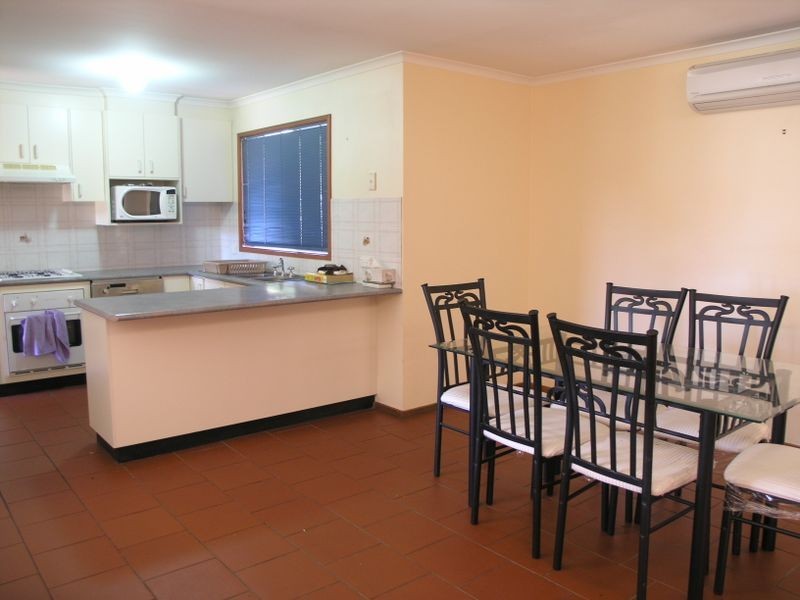 19 Berkeley Sreet, Dunlop ACT 2615