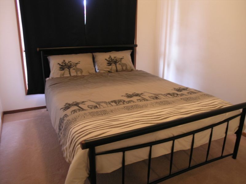 19 Berkeley Sreet, Dunlop ACT 2615