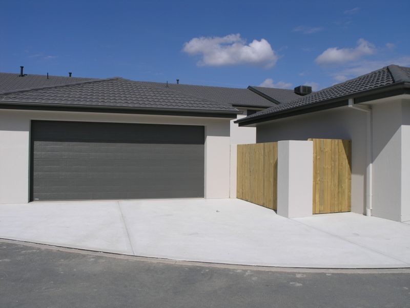15 Lansdown Crescent, Casey ACT 2913