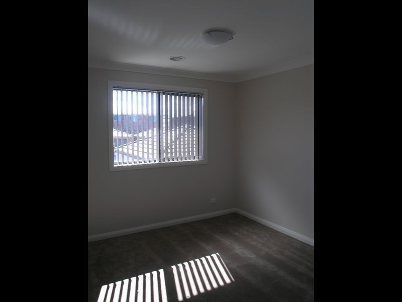 15 Lansdown Crescent, Casey ACT 2913
