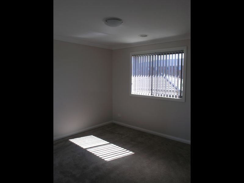 15 Lansdown Crescent, Casey ACT 2913