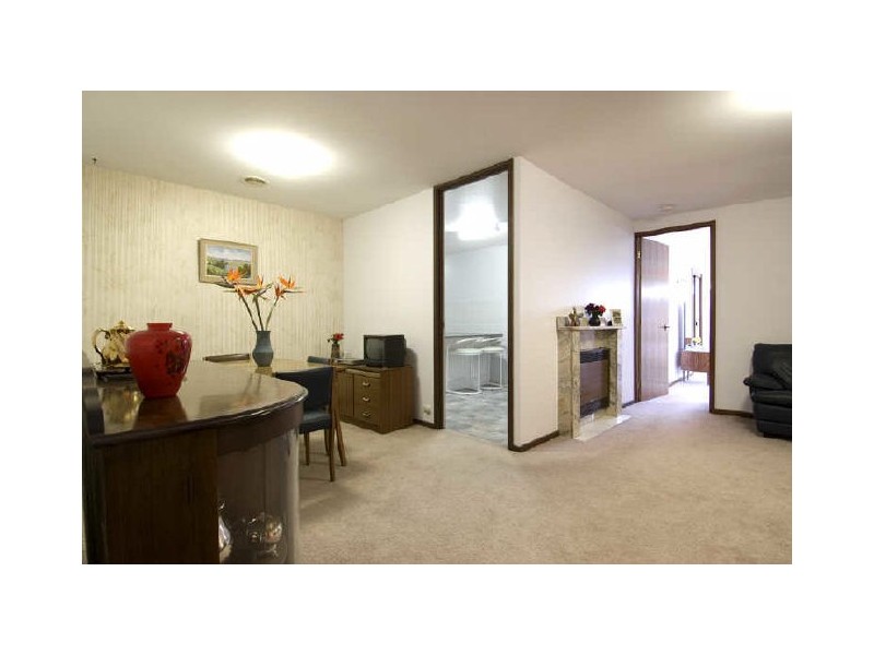 2 Crowley Court, Charnwood ACT 2615