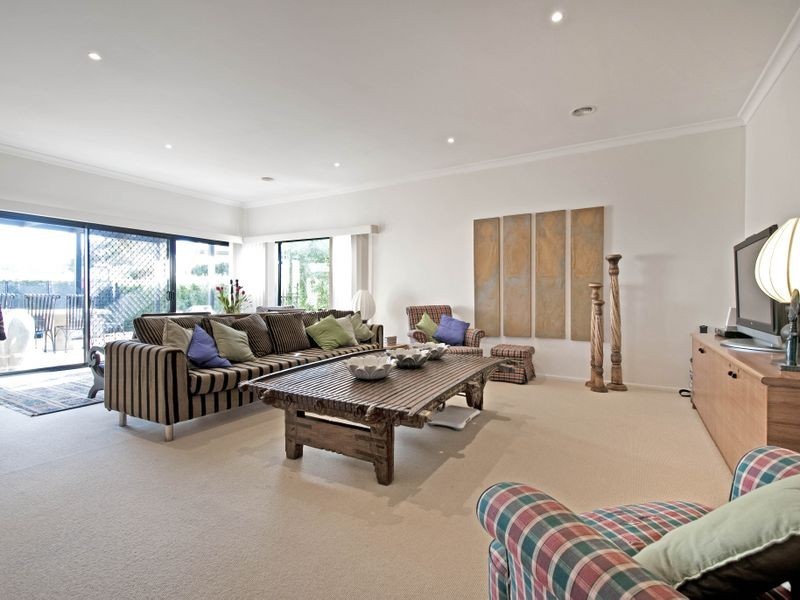 2 Wendy Ey Place, Nicholls ACT 2913