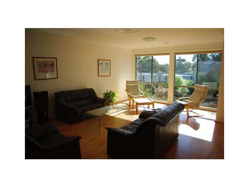 6 Lange Place, Bruce ACT 2617