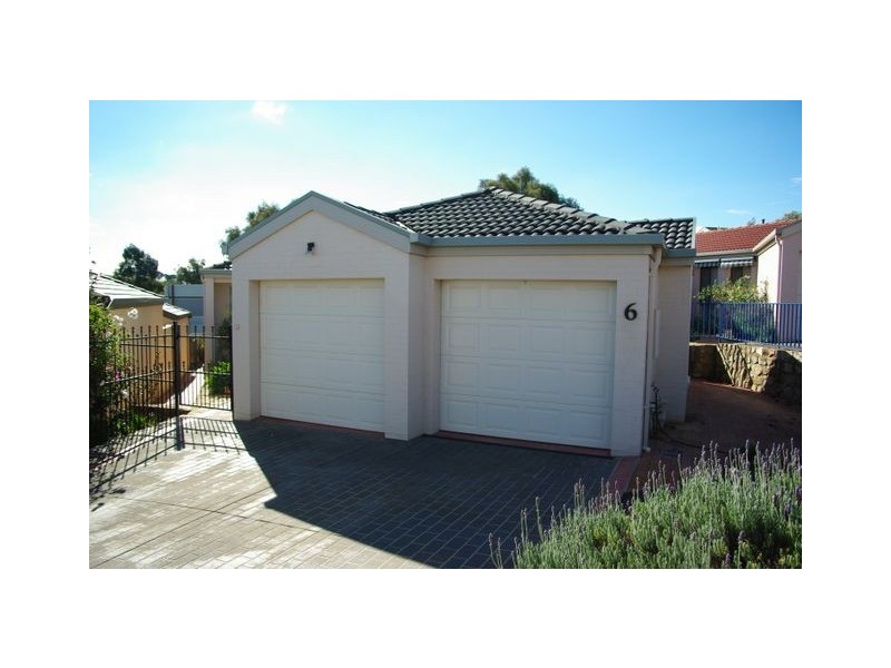 6 Lange Place, Bruce ACT 2617