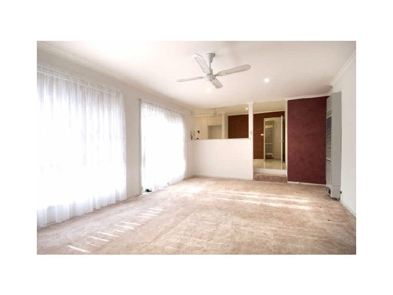 17 Warabin Crescent, Ngunnawal ACT 2913