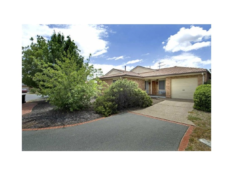 17 Riley Close, Ngunnawal ACT 2913