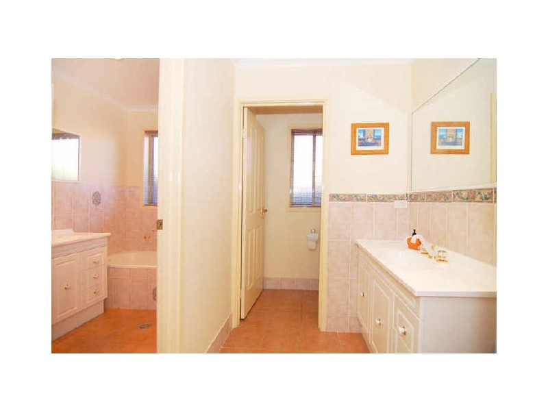 38 Tangari Street, Ngunnawal ACT 2913