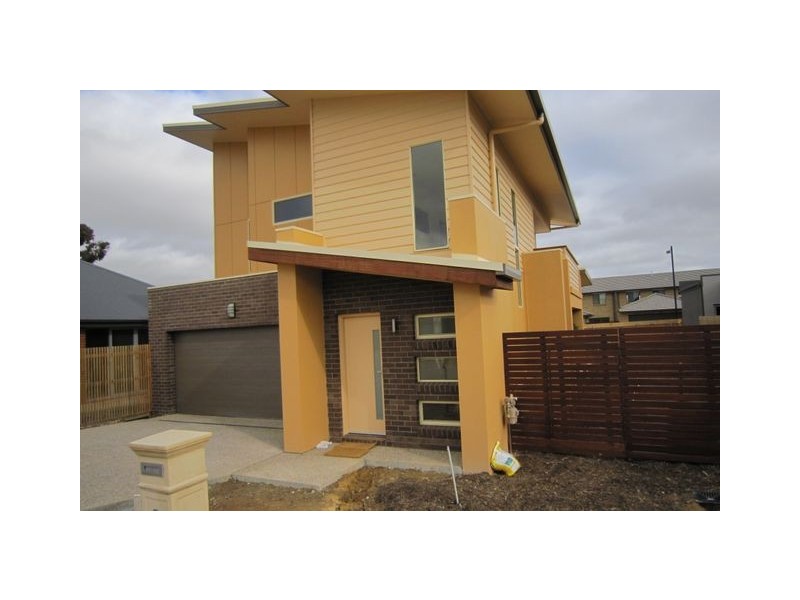 11 Jack Ryan Street, Forde ACT 2914