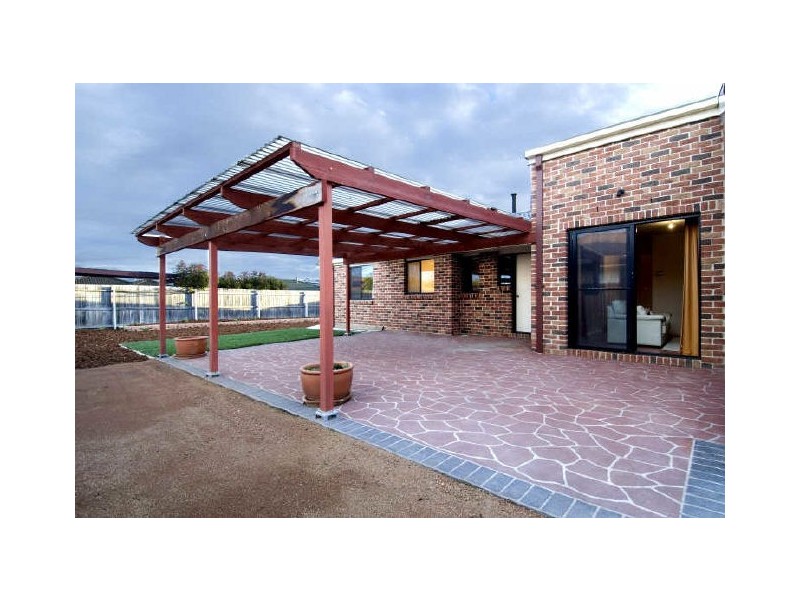 The Valley Avenue, Gungahlin ACT 2912