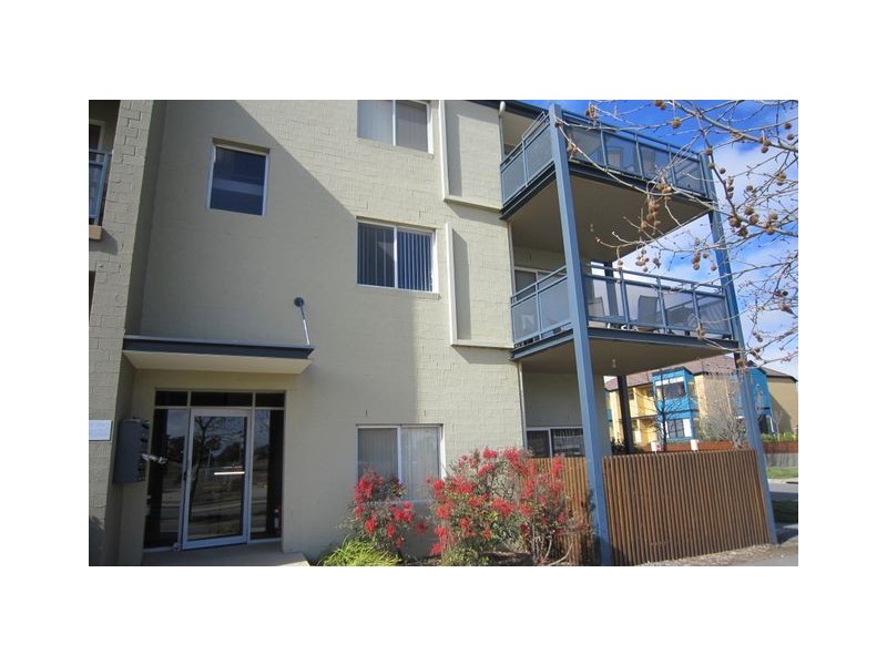 11 80 Gozzard Street, Gungahlin ACT 2912