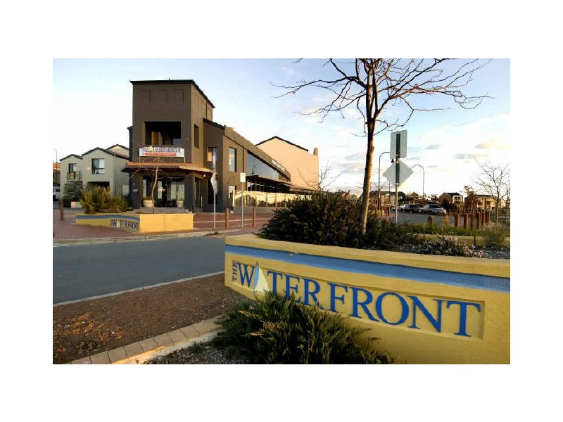 2/49 Winarlia Lane, Gungahlin ACT 2912