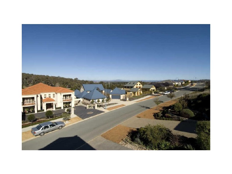 6 Sue Geh Circuit, Nicholls ACT 2913