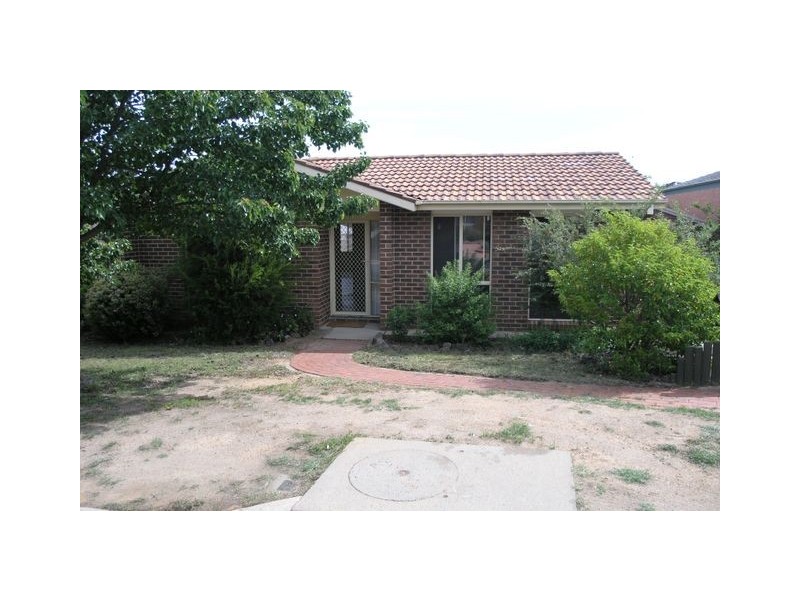 6 La Trobe Close, Palmerston ACT 2913