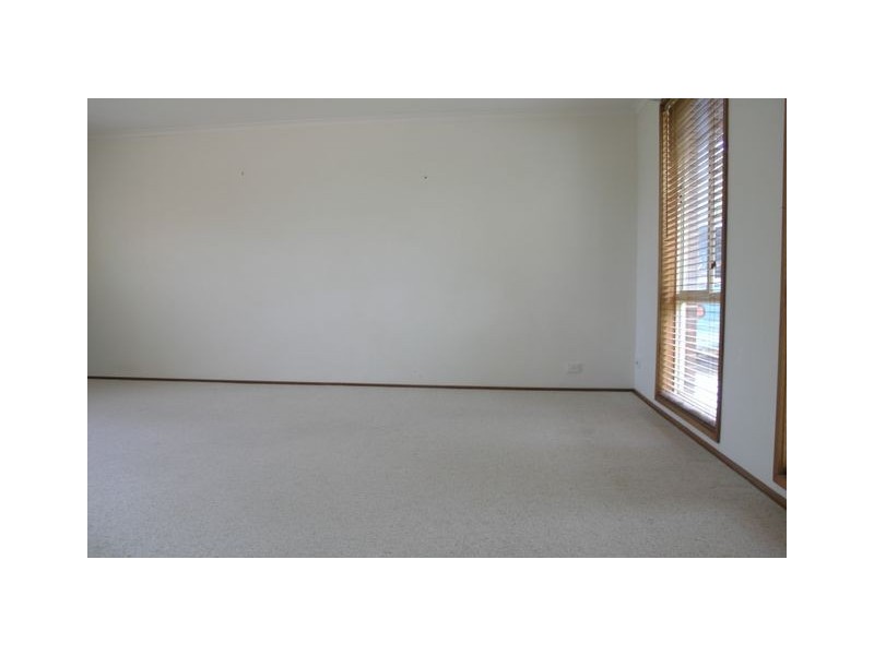 6 La Trobe Close, Palmerston ACT 2913